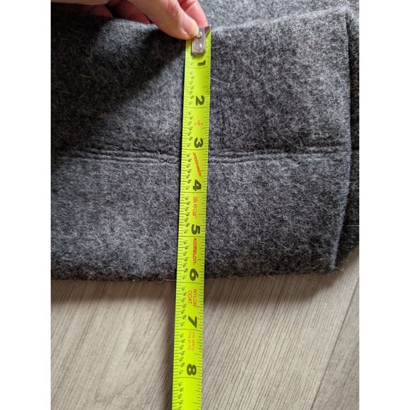 Appenzeller Switzerland Gray Felt Tote Bag  Dual Handles Zipper Closure - Picture 7 of 9